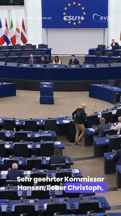 🚨Nächsten Mittwoch macht die EU-Kommission ihre Vorschläge für das nächste EU-Budget, den sog. Mehrjährigen Finanzrahmen #MFR. Dazu will sie auch den Vorschlag für die Gemeinsame Agrarpolitik #GAP nach 2027 vorstellen 🌱🚜 Meine Position habe ich Agrarkommissar Christophe Hansen im Plenum noch einmal klar gemacht ☝️
.
.
.
#ansage #keineexperimente #gescheitepolitik #stefankoehler #EVP #christophehansen #GAP #CAP #eubudget #EU #europa #keineexperimente #landwirtschaft #farmersprotest