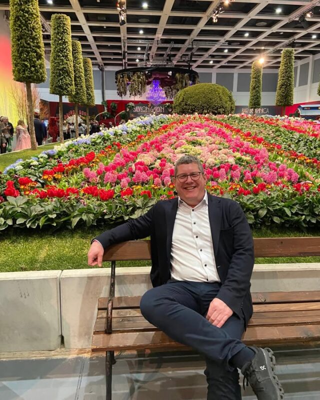 Alles Gute zum 1️⃣0️⃣0️⃣. Geburtstag, liebe @gruene_woche! Es war mir eine Freude, in diesem Jahr wieder dabei zu sein. 

Das Jahr hat begonnen und die Grüne Woche ist für mich jedes Jahr Pflicht, denn hier stellen wir wichtige Weichen für die deutsche und europäische Agrarpolitik 🚜Auch in diesem Jahr konnte ich wieder zahlreiche Eindrücke sammeln, Kulinarik genießen und Gespräche mit Expertinnen und Experten zu dringenden aktuellen Themen führen 💬

Ich freue mich schon auf das nächste Jahr 🥳
.
.
.
#grünewoche2026 #stefankoehler #europaparlament #eu #mdep #fuerslandunddieleut #gescheitepolitik #berlin #letstalk #grueneberufe #cdu #csu #epp #evp