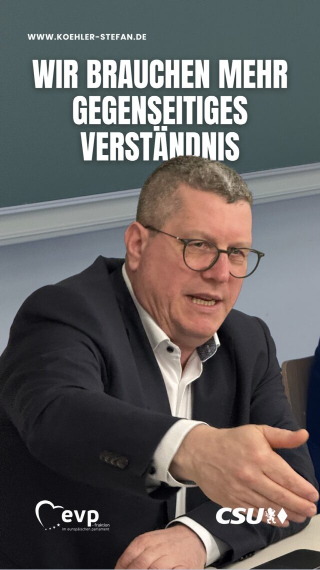 Das Problem ist nicht Stadt gegen Land.

Wer nie gesehen hat, wie Lebensmittel entstehen, versteht oft nicht, was wirklich dahintersteckt: Arbeit, Zeit und manchmal auch ein Tierleben.

Stattdessen wächst ein Anspruchsdenken, ohne die eigene Lebensrealität zu hinterfragen.
Wir leben in einer freien Gesellschaft.

Jeder kann seine Meinung äußern. Anderen ständig vorschreiben zu wollen, was sie zu tun oder zu lassen haben, gehört für mich nicht dazu.

Vielleicht braucht es wieder mehr Verständnis füreinander und mehr Wertschätzung für vermeintlich Selbstverständliches: das Essen auf unserem Teller und alles und alle, die dahinterstecken.