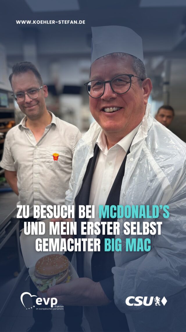 Heute mal hinter den Kulissen bei McDonald’s in Stockstadt 🍔

Neben der EU-Verpackungsverordnung stand am Ende auch mein erster selbst gemachter Big Mac auf dem Programm. Wie ist er geworden? 😄